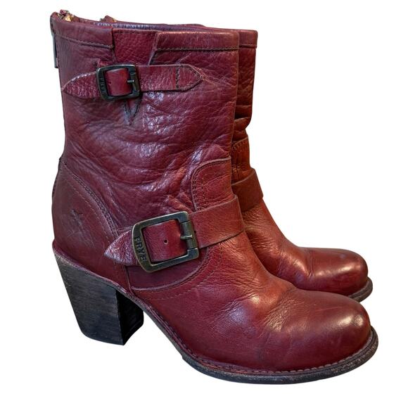 Frye Karla Engineer Leather Buckle Zip-Closure Healed Bootie Boots Red Size 5.5B - Picture 1 of 9